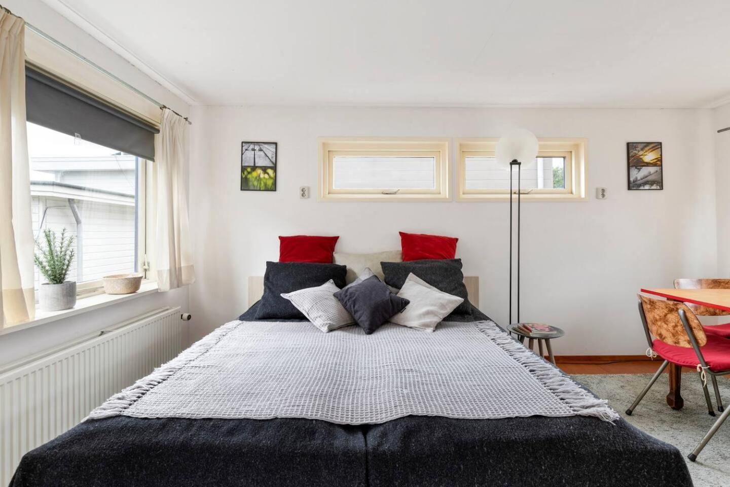 Authentic Dutch Houseboat In Amsterdam Zuid Βίλα Εξωτερικό φωτογραφία